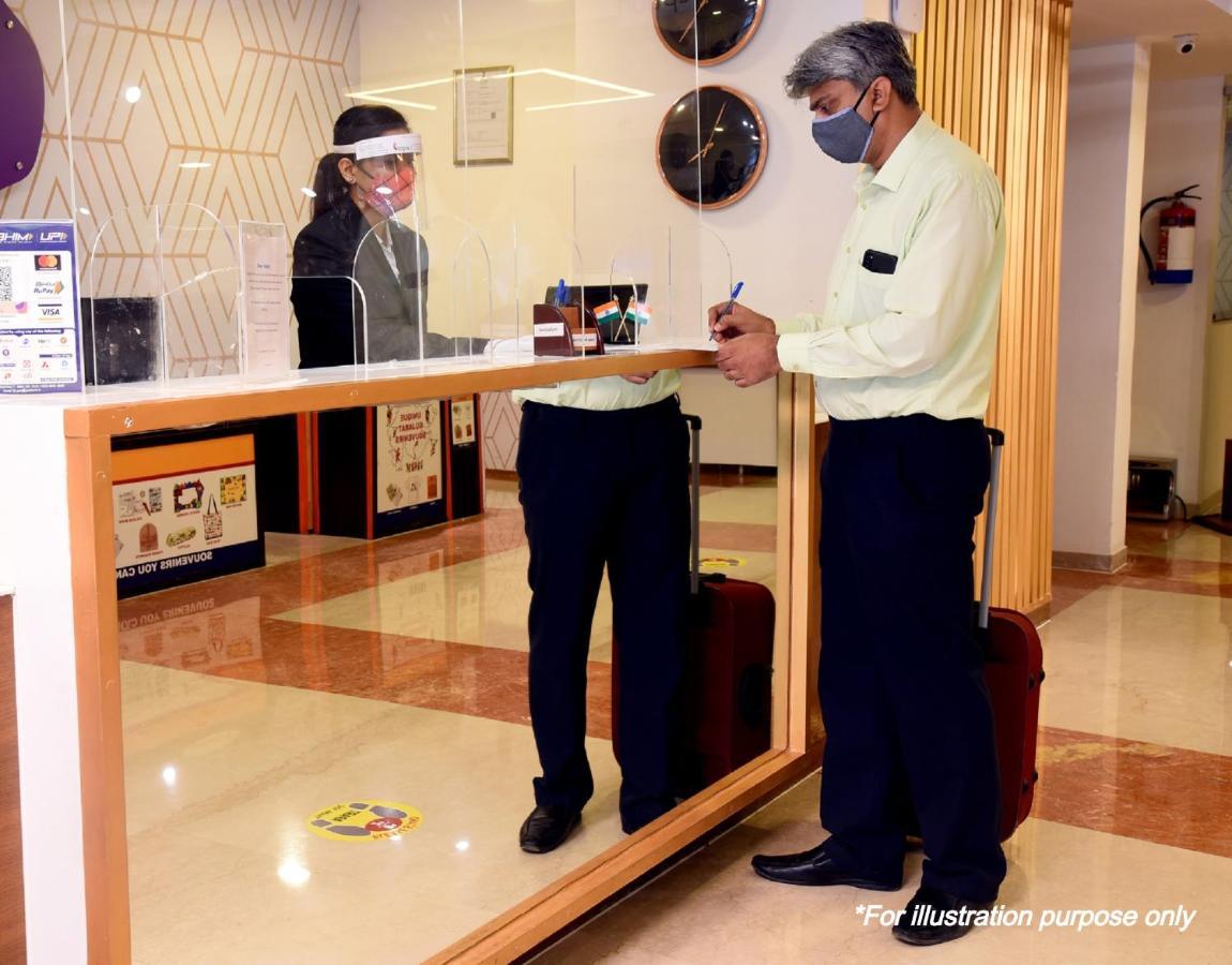 Oyo 11752 Hotel Sun Palace Residency Indirapuram المظهر الخارجي الصورة